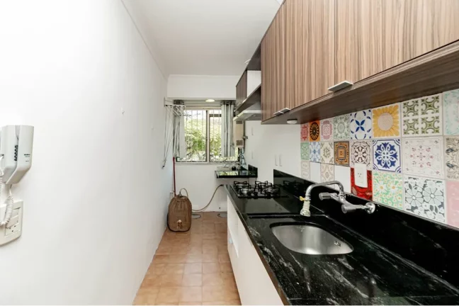 Imagem Apartamento à venda em Porto Alegre, Menino Deus, com 2 quartos, 61m2