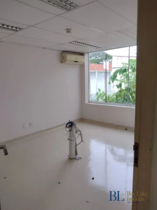 Imagem Prédio Comercical em Moema!! 1700m² Com Estacionamento!! 30 salas