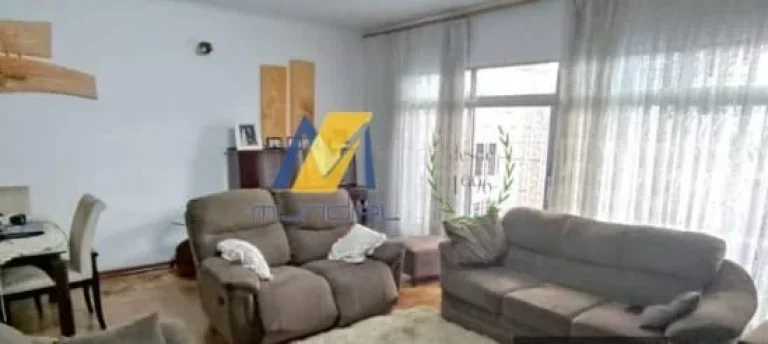 Imagem Casa para Alugar com 480m², 4 dormitórios, 2 suítes, 1 sala e 12 vagas!!!