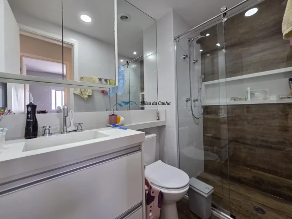 Imagem Lindo Apartamento para Venda, com 3 dormitórios, 1 Suíte, 2 vagas, Varanda Gourmet, 75m², Vila Apiaí, Santo André