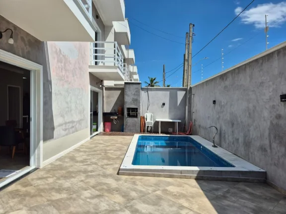 Imagem Casa para Venda em Itanhaém, Cibratel II, 3 dormitórios, 1 suíte, 2 banheiros, 2 vagas