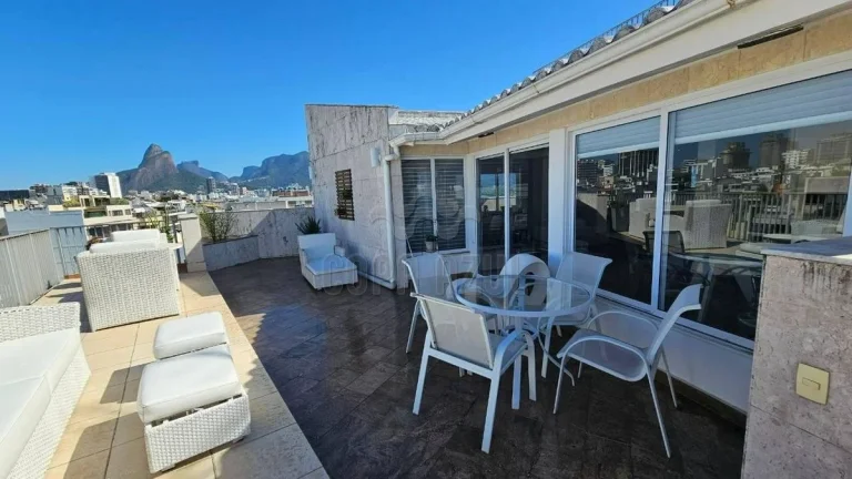 Imagem Ipanema - Residencial › Cobertura com 3 quarto(s) a Venda