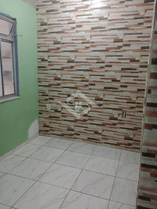 Imagem Casa 2 Quartos com 60m² à Venda na Trindade – Ótima Oportunidade!