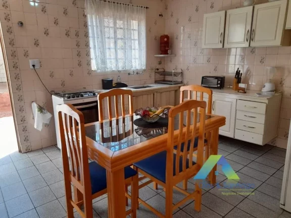 Imagem Sobrado com 2 Quartos e 1 banheiro à Venda, 120 m²