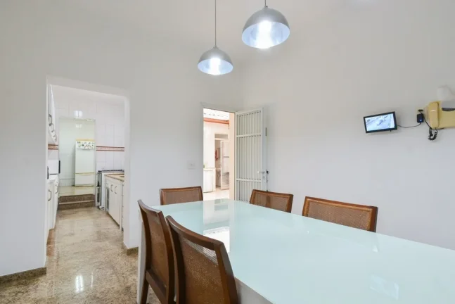 Imagem Casa Sobrado Ipiranga - 200M², 3 Dorms, 1 Suíte, 3 Vagas, Varanda, Copa, Dependência de Serviço, Espaço Gourmet.