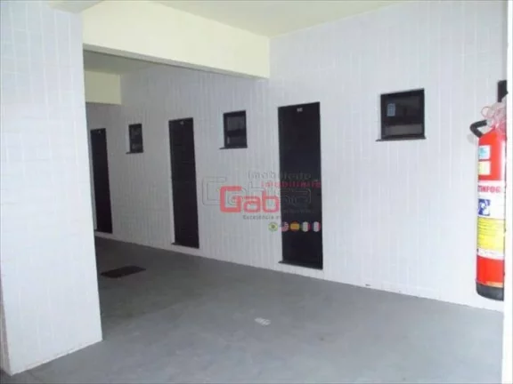 Imagem Apartamento com 3 dormitórios à venda, 130 m² por R$ 850.000,00 - Vila Nova - Cabo Frio/RJ