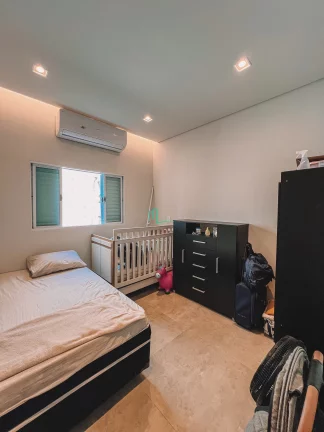 Imagem OPORTUNIDADE! RESIDENCIA MODERNA Á VENDA NO PARQUE UNIVERSITARIO EM FRANCA/SP
