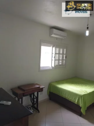 Imagem Casa Padrão para Venda em Laranjal Pelotas-RS - 2100