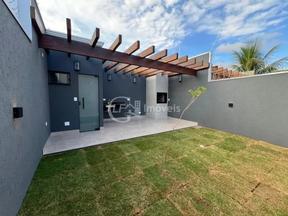 Imagem Imperdível oportunidade: Casa à venda em Campo Grande-MS, no Jardim Tijuca, com 3 quartos, 1 suíte, 3 salas, 1 banheiro, 3 vagas de garagem e 140m².