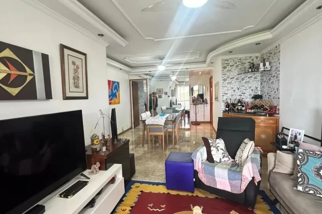 Imagem Apartamento para Venda em Rio de Janeiro, Barra da Tijuca, 4 dormitórios, 1 suíte, 3 banheiros, 2 vagas