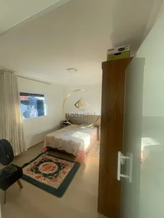 Imagem Casa Sobrado, 3 Dormitórios, Área Gourmet, Cidade Morumbi, Sjc.