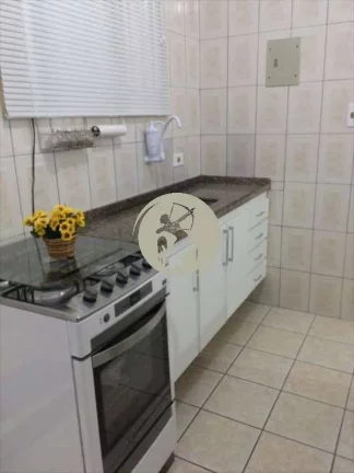 Imagem APARTAMENTO NO PRIMEIRO ANDAR EM PRÉDIO DE 3 ANDARES SEM ELEVADOR, COM 2 QUARTOS AMPLOS AMBOS COM A...