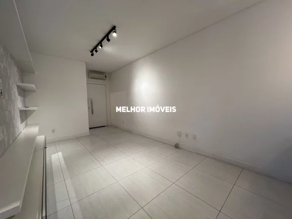 Imagem Apartamento à venda com 02 suítes e 02 vagas de garagem no centro de Balneário Camboriú