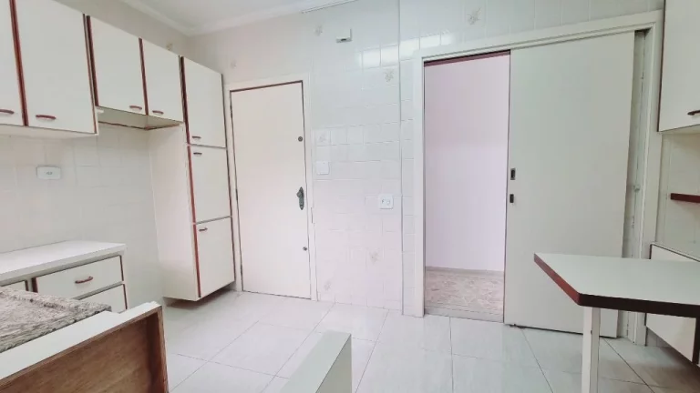 Imagem Apartamento com 2 dormitórios à venda, 90 m² - Pitangueiras - Guarujá/SP