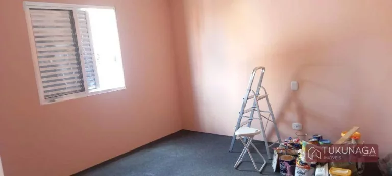 Imagem Apartamento com 2 dormitórios à venda, 80 m² por R$ 300.000,00 - Vila Galvão - Guarulhos/SP