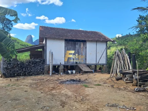 Imagem Você já sonhou em viver em uma fazenda cercada pela natureza e com toda a infraestrutura necessária para tornar a sua vida no campo mais confortável?