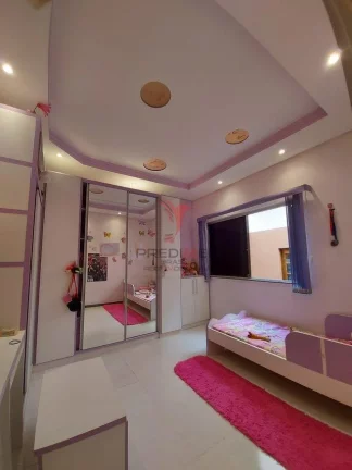 Imagem ...lt;br...gt;Excelente casa no Portal das Colinas, s...atilde;o...nbsp; 3 quartos sendo 1 su...iacu...