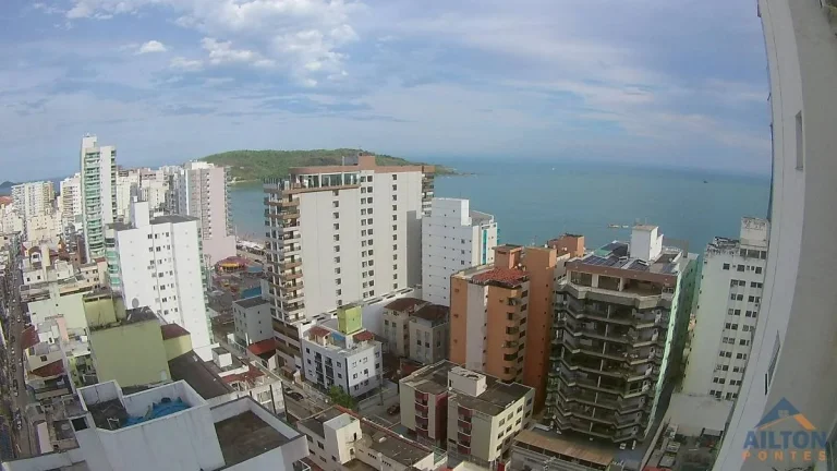 Imagem Apartamento com 3 Quartos p/ Locação Anual na Praia do Morro - Guarapari/ES