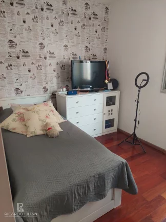 Imagem Apartamento com 3 dormitorios sendo uma suite e duas vagas no Cambuci.