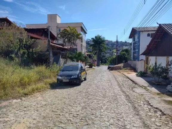 Imagem Lote à venda em Barbacena, Santa Tereza II, 450m2