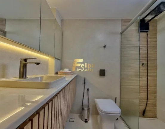 Imagem BELÍSSIMO APARTAMENTO DE 04 SUÍTES, FRENTE MAR, À VENDA PORTEIRA FECHADA NA PRAIA DO MORRO, EM GUARAPARI/ES!