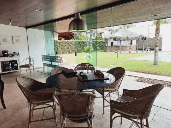 Imagem Casa de luxo em condomínio à venda no Jardim Acapulco, Guarujá-SP: 6 quartos, 2 suítes, 2 salas, 4 banheiros, 4 vagas, 480m²!