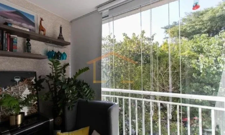 Imagem Apartamento de 67 m² com 3 dormitórios, sendo 1 suíte, 2 banheiros, varanda envidraçada, cozinha...