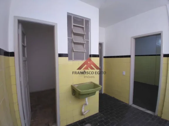 Imagem Apartamento com 3 dormitórios à venda, 114 m² por R$ 300.000,00 - Galo Branco - São Gonçalo/RJ