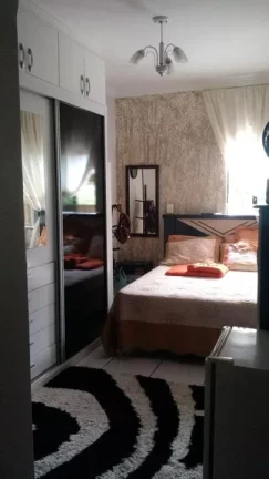 Imagem Casa Usada para Venda em Sarandi, Parque São Pedro, 2 dormitórios, 1 suíte, 2 banheiros, 1 vaga