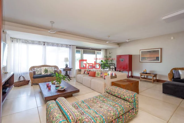 Imagem Mansão Pé na Areia com 5 Suítes, Altíssimo Padrão