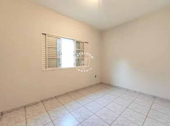 Imagem Casa Comercial a Venda no bairro Parque Residencial Cidade Universitária - Ribeirão Preto, SP