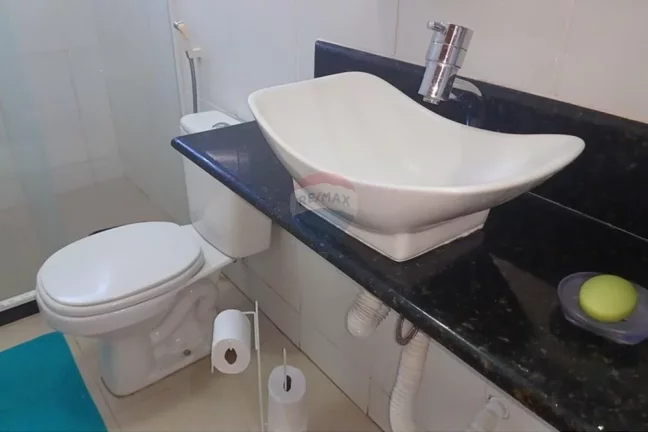 Imagem Casa em condomínio fechado,dois dormitórios e suíte.