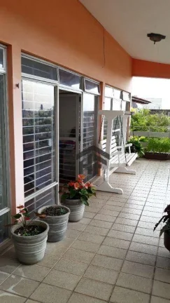 Imagem Casa à venda, com 6 Quartos, localizado em Cajueiro, Recife - Pernambuco.
