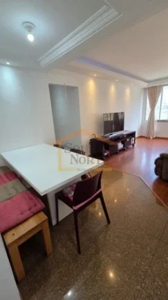 Imagem Apartamento com 80m², 3 dormitórios, sendo 1 suite, armários nos dormitórios, sala para dois amb...