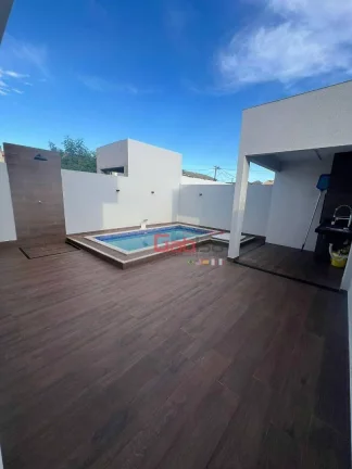 Imagem Casa com 3 dormitórios à venda, 175 m² por R$ 650.000 - Nova São Pedro - São Pedro da Aldeia/RJ