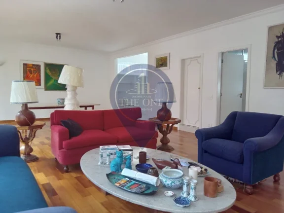 Imagem Aluguel de Cobertura Luxuosa no Jardim Paulista, São Paulo-SP: 3 Quartos, 1 Suíte, 2 Salas, 2 Banheiros, 2 Vagas de Garagem e 201m² de Área!