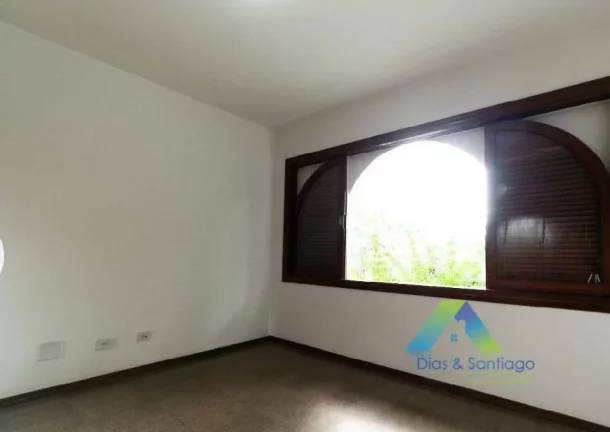 Imagem Linda casa com 638m² no coração do Brooklin.