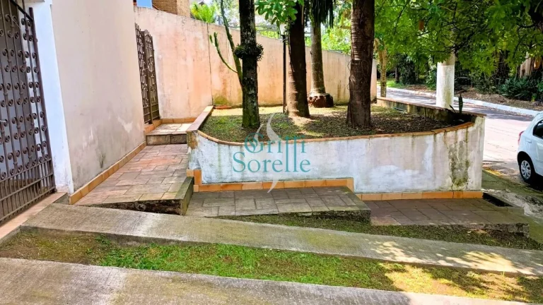 Imagem Sobrado à Venda na Chácara Monte Alegre - São Paulo/SP.