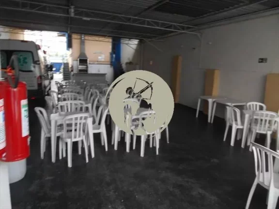 Imagem CASA COM INSTALAÇÕES DE BUFFET E FESTAS EM GERAL