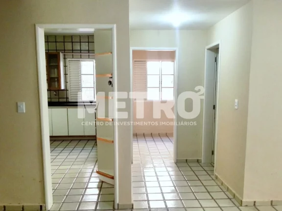 Imagem Casa à venda no Bairro São José com 3 quartos, sendo 2 suítes, PETROLINA - PE