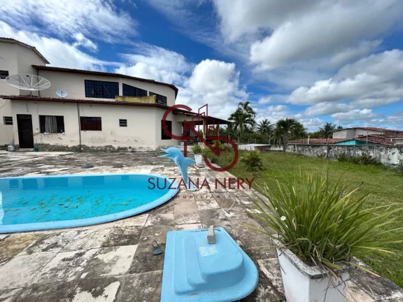 Casa triplex no Centro de Nísia Floresta com 600m² de área construída e 2.500M² de terreno