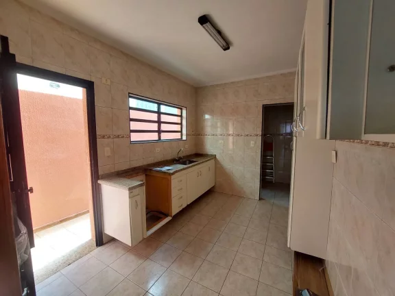 Imagem Sobrado reformado para locação – Vila Monumento – 120 m² R$ 3.800,00