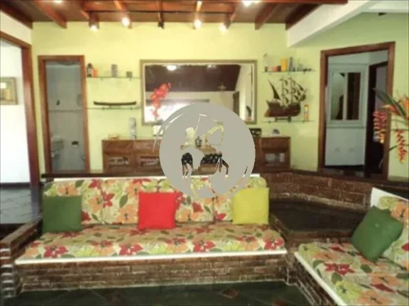 Imagem QUER TROCAR OU DAR COMO PARTE PAGAMENTO CASA NO GUARUJÁ