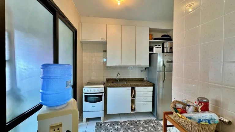 Imagem Apartamento com 3 dormitórios à venda, 110 m por R$ 1.950.000,00 - Riviera