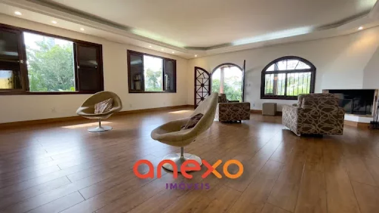Imagem Casa a venda em Blumenau no bairro Vila Nova com 5 dormitórios.