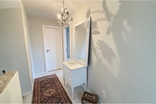 Imagem Casa 257m2 e 4 suítes a venda em Condomínio Fechado, lazer completo e segurança no Recreio dos Bandeirantes