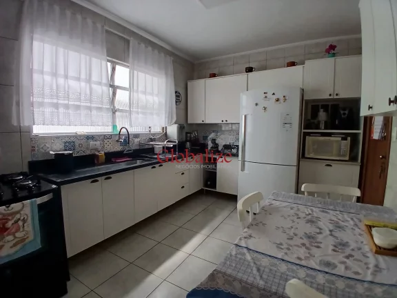 Imagem Apartamento 03 dormitórios 01 suíte dependência de empregada completa vaga de garagem privativa no Marapé - Santos R$ 580.000,00