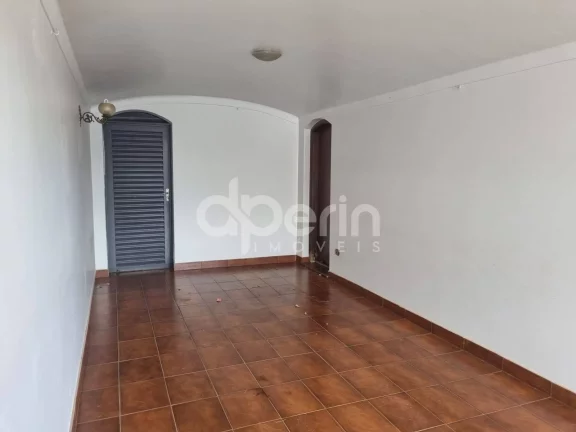Imagem Casa à venda - Centro