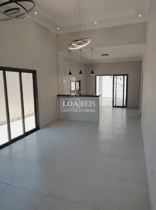 Imagem CASA 3 DORMITÓRIOS SENDO 1 SUÍTE ESPAÇO CLOSET 4 VAGAS