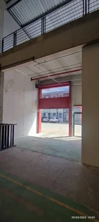 Imagem Galpão com 2025m² para locação em Tamboré.